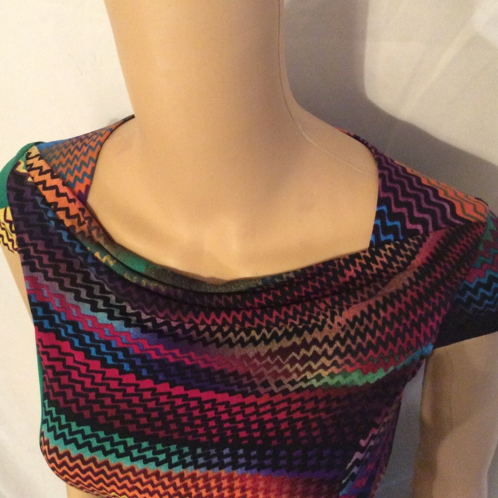 ON SALE NOW, BUNDLE FOR BIGGER SAVINGS Dress Multi-color Patchwork Size Small